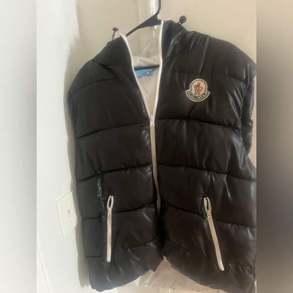 Moncler Vest - Picture 4 of 13